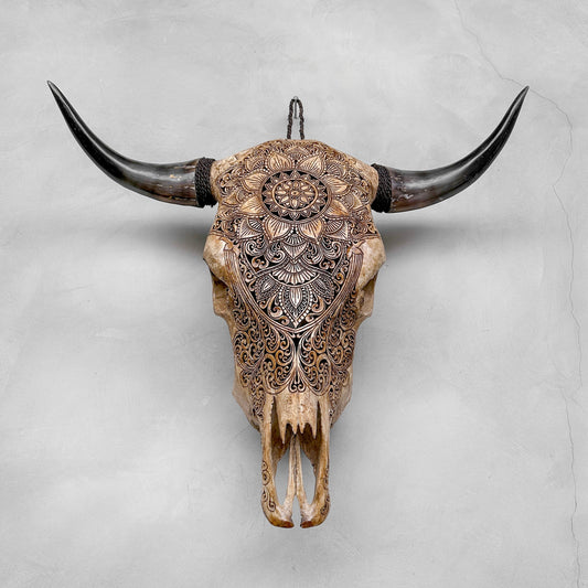Mandala Bloom Skull | Gegraveerde Stierenschedel